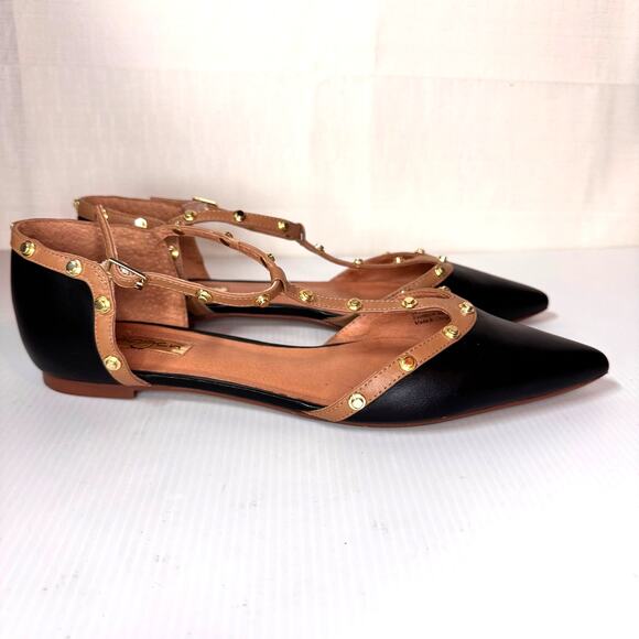 HALOGEN Olson Flats Women's 9.5 Studded T-Strap Black Gold Leather Edgy Workwear - Picture 3 of 10